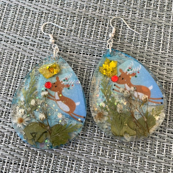 Festive Handmade Pressed Flower Large Holiday Earrings Blue Rudolph Teardrop - Picture 5 of 10